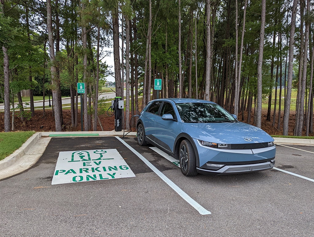 Indigo Level 2 charger at a city park